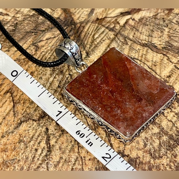 Red Aventurine Quartz Pendant 2” - Picture 13 of 15